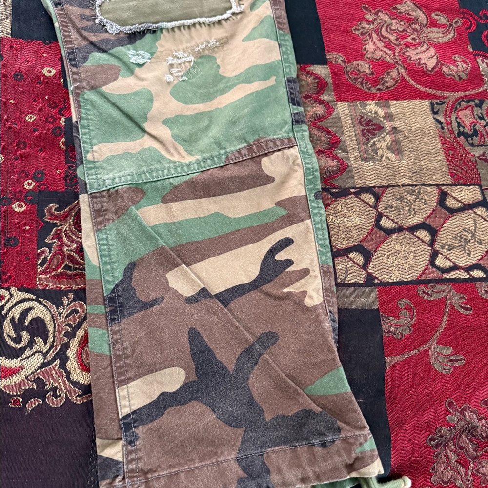 Polo Ralph Lauren Patchwork Woodland Camo/Multi-Color Straight Leg Jeans 35x30 - Picture 5 of 14